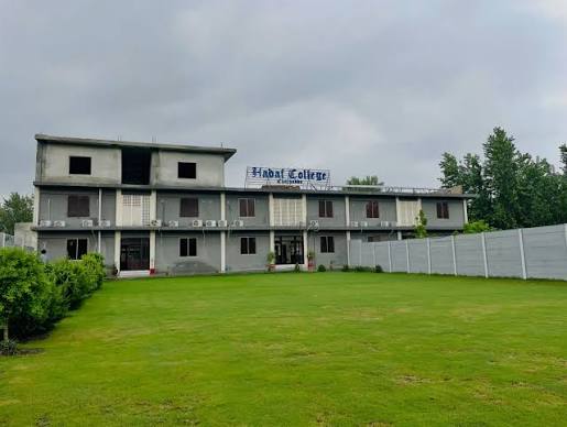 Hadaf College Campus